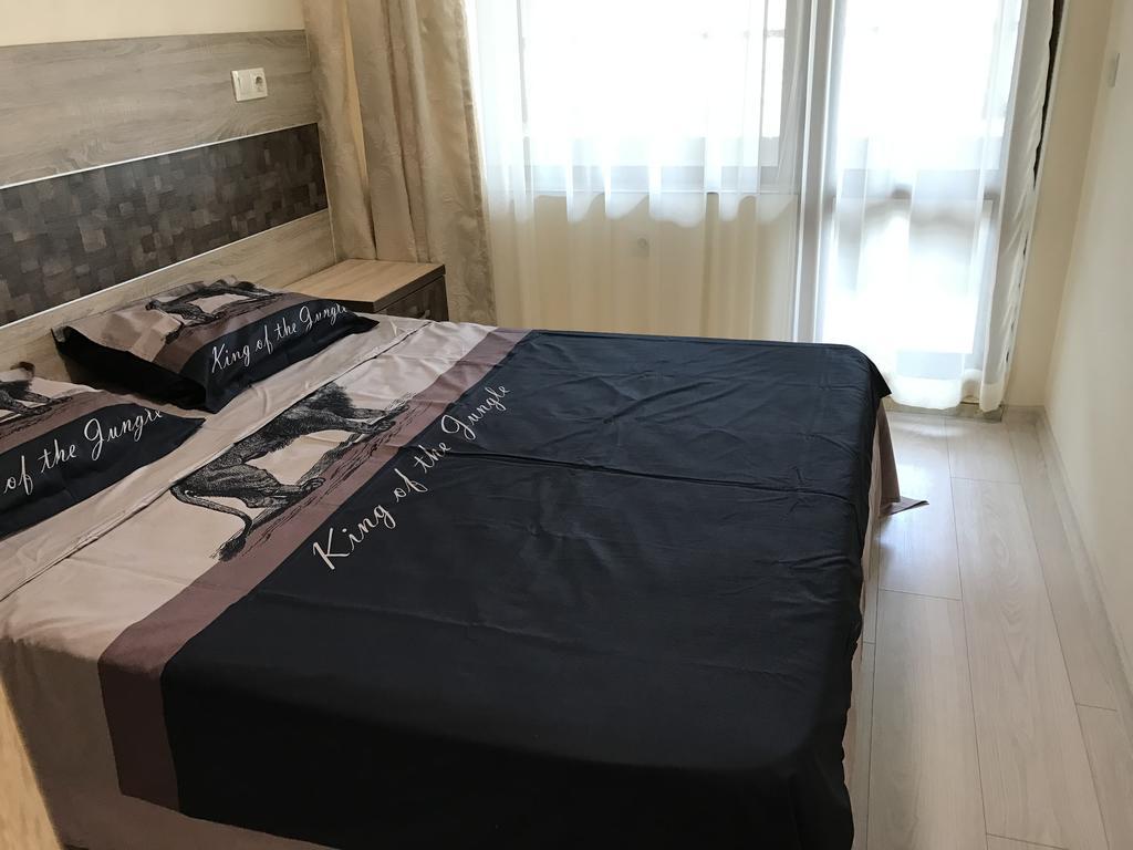Beach Apartments Поморие Экстерьер фото