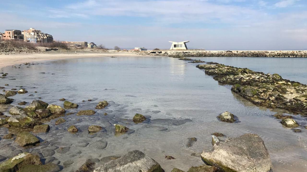 Beach Apartments Поморие Экстерьер фото